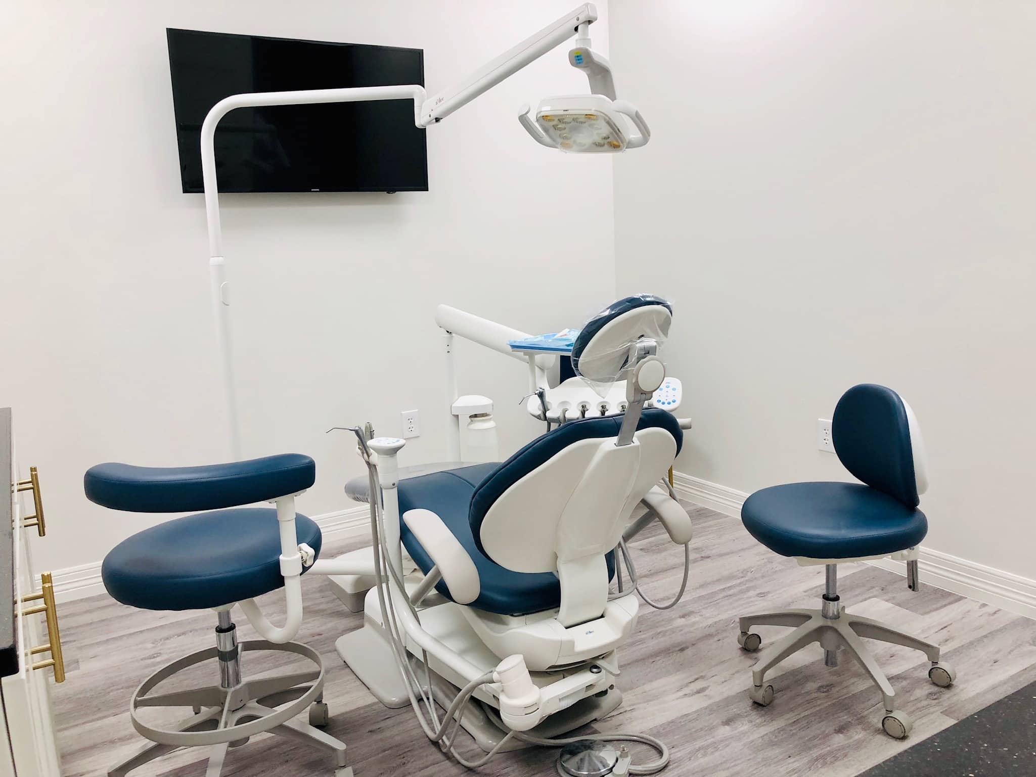Texan Smile Dentist Sugar Land 77479